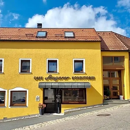 Bed & Breakfast Baeckerei & Seegerer 3*